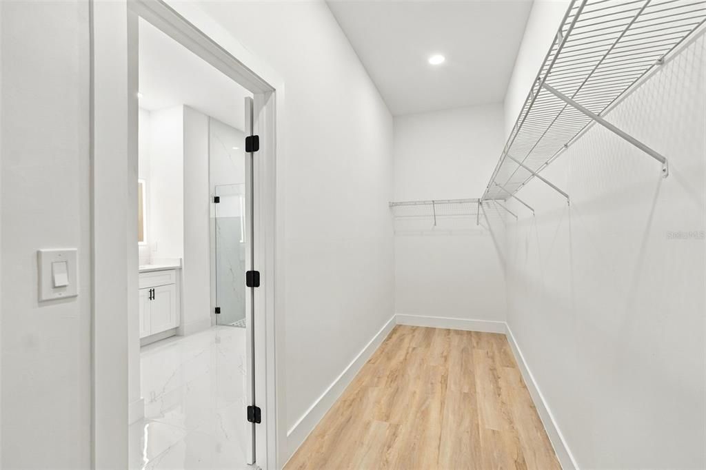 En Venta: $469,980 (3 camas, 2 baños, 1741 Pies cuadrados)