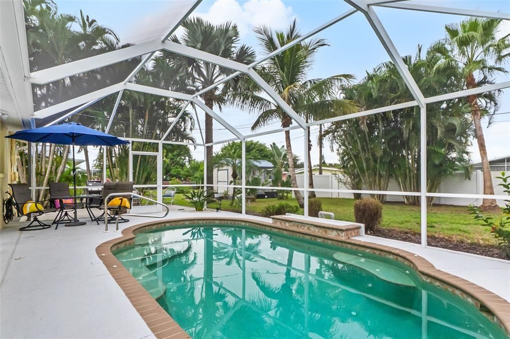 En Venta: $659,000 (2 camas, 2 baños, 1323 Pies cuadrados)
