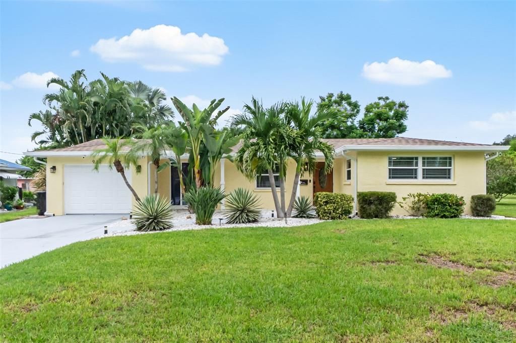 En Venta: $659,000 (2 camas, 2 baños, 1323 Pies cuadrados)