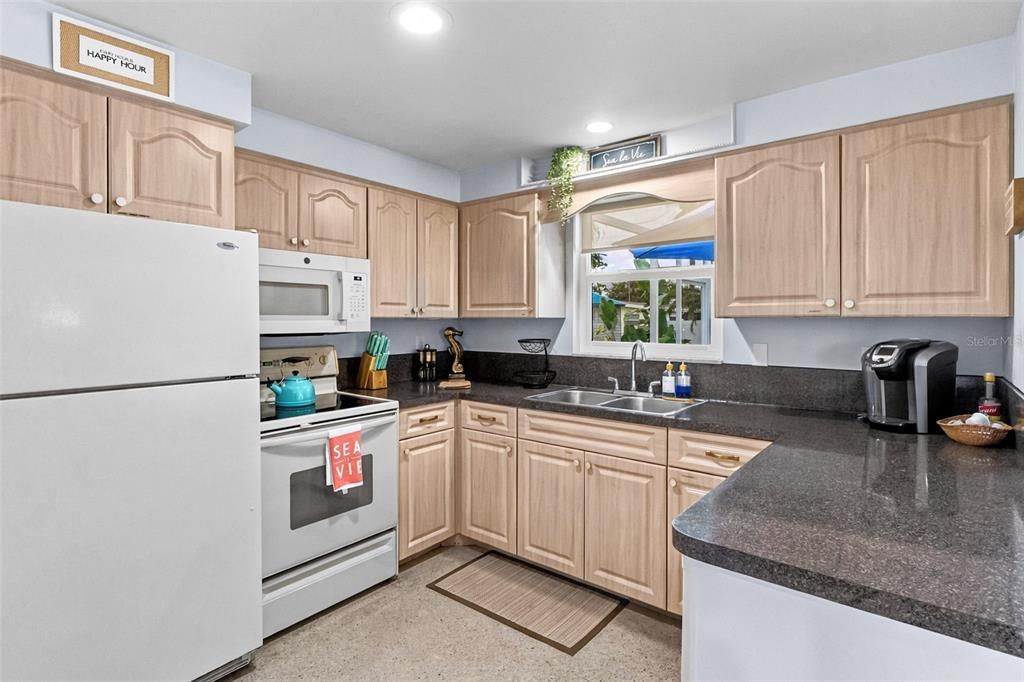 En Venta: $659,000 (2 camas, 2 baños, 1323 Pies cuadrados)