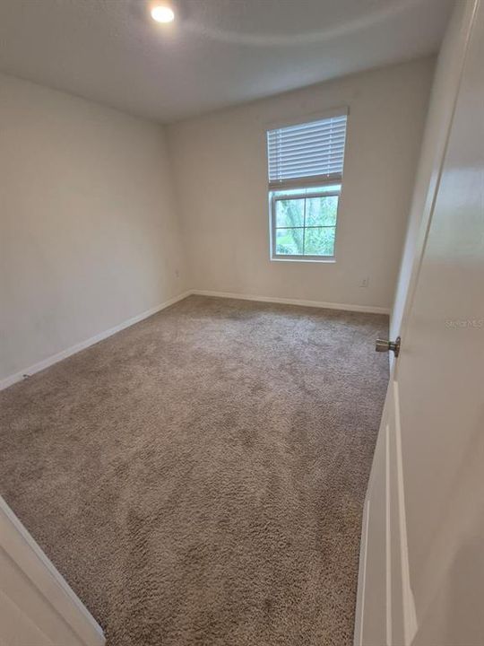 For Rent: $2,400 (3 beds, 2 baths, 1569 Square Feet)