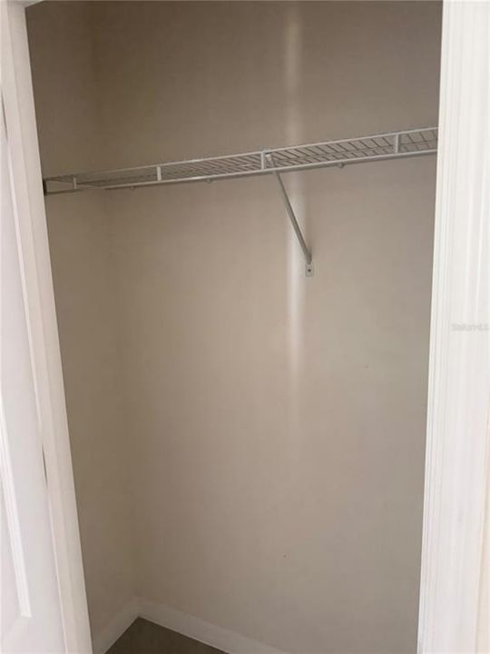 For Rent: $2,400 (3 beds, 2 baths, 1569 Square Feet)