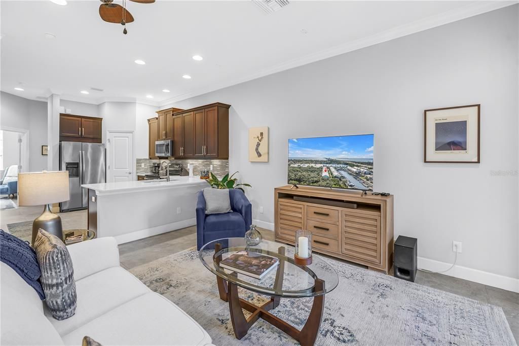 En Venta: $579,000 (3 camas, 2 baños, 1920 Pies cuadrados)
