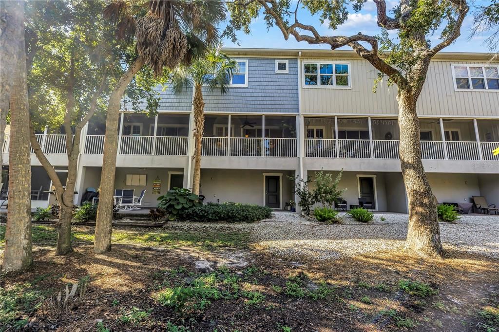 En Venta: $579,000 (3 camas, 2 baños, 1920 Pies cuadrados)