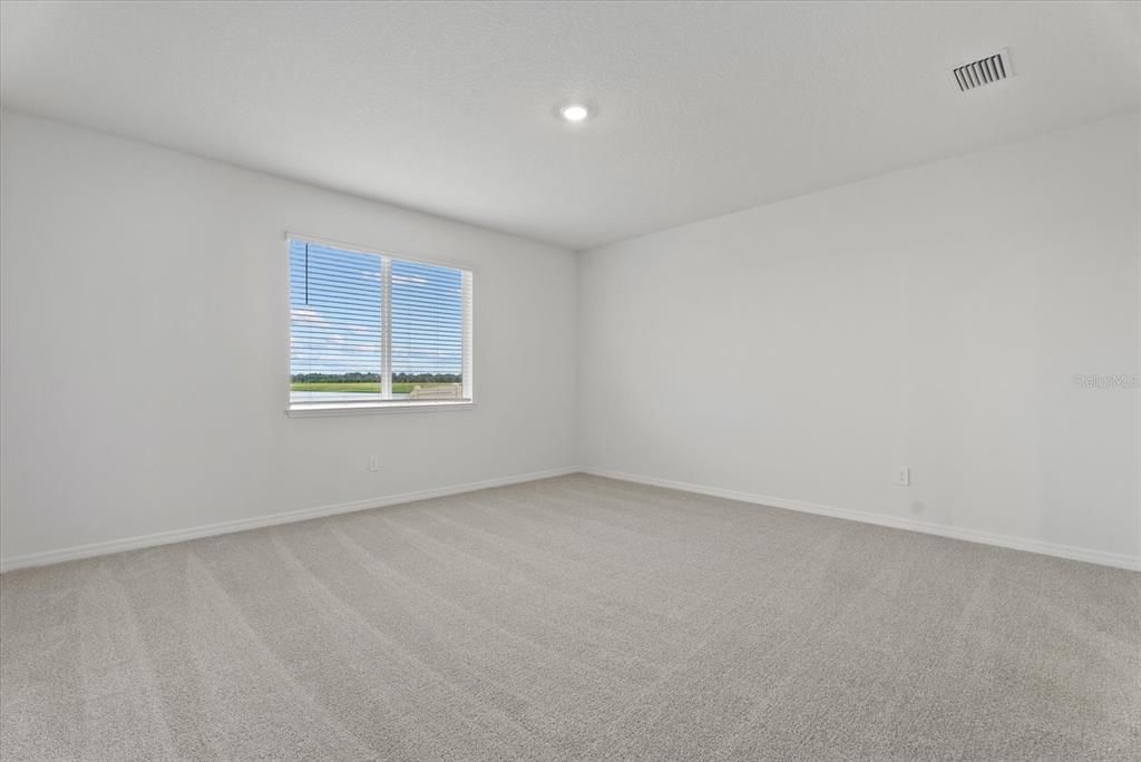 En Venta: $617,080 (5 camas, 4 baños, 3807 Pies cuadrados)