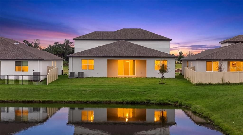 En Venta: $617,080 (5 camas, 4 baños, 3807 Pies cuadrados)