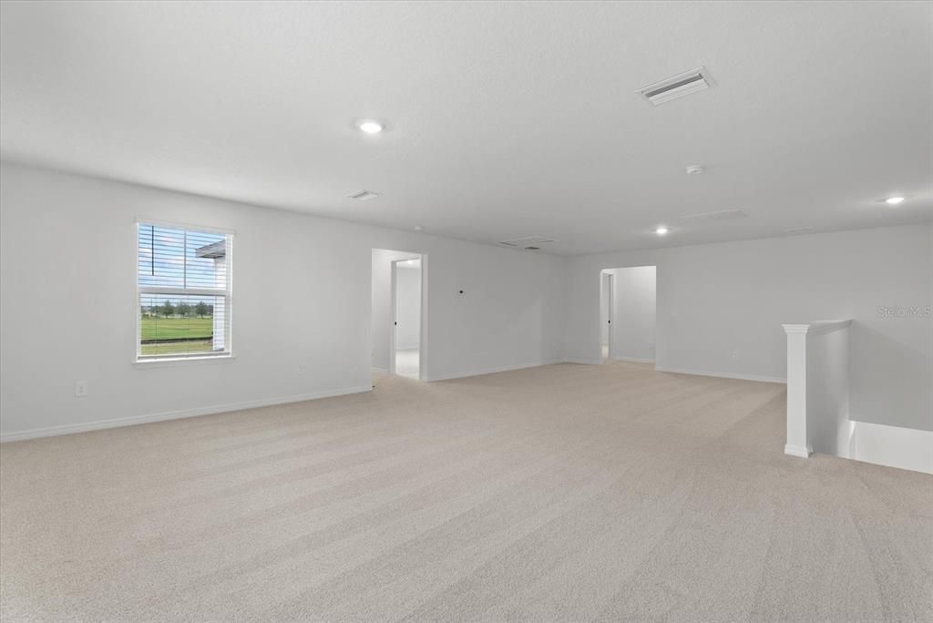 En Venta: $617,080 (5 camas, 4 baños, 3807 Pies cuadrados)