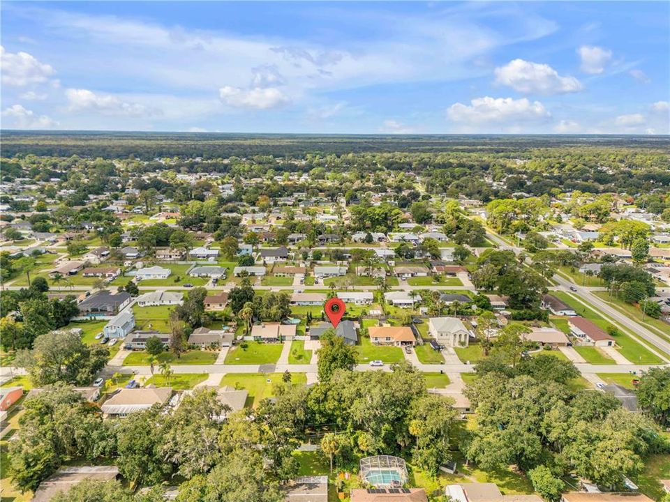 For Sale: $399,000 (4 beds, 3 baths, 2114 Square Feet)