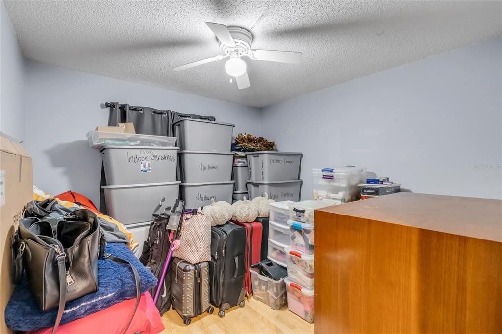 For Sale: $399,000 (4 beds, 3 baths, 2114 Square Feet)