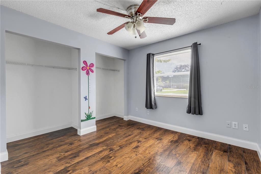 For Sale: $399,000 (4 beds, 3 baths, 2114 Square Feet)