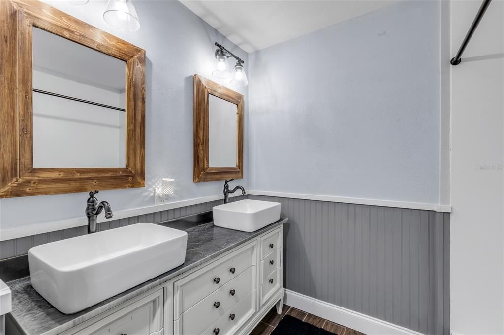 For Sale: $399,000 (4 beds, 3 baths, 2114 Square Feet)