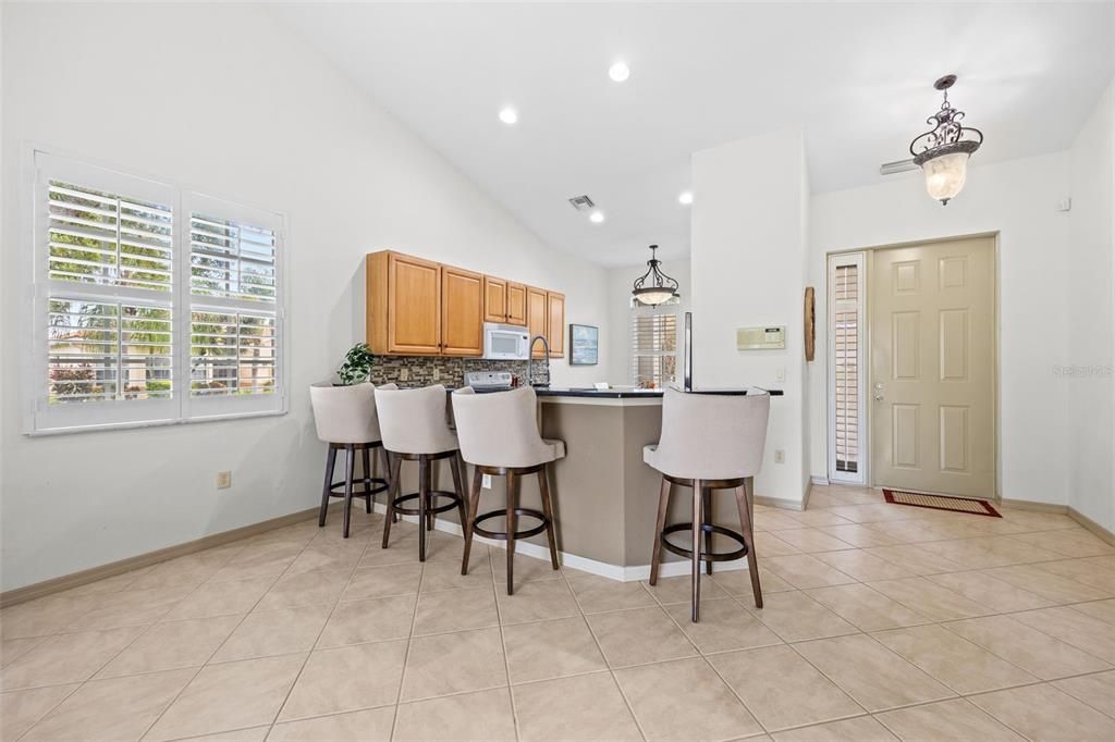 En Venta: $349,900 (2 camas, 2 baños, 1138 Pies cuadrados)