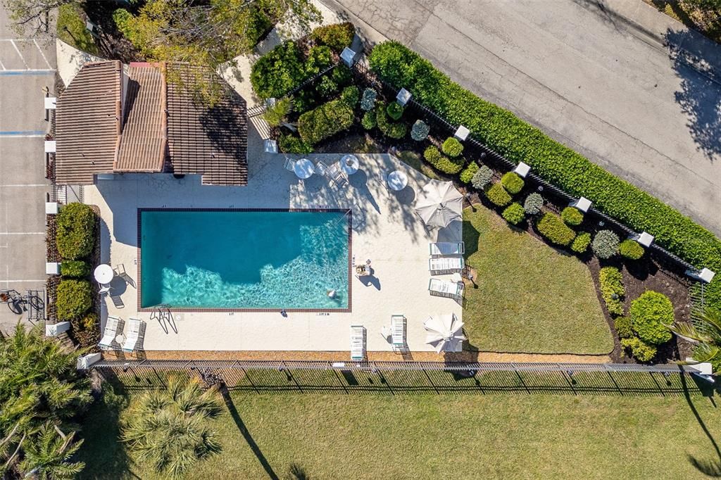 En Venta: $349,900 (2 camas, 2 baños, 1138 Pies cuadrados)