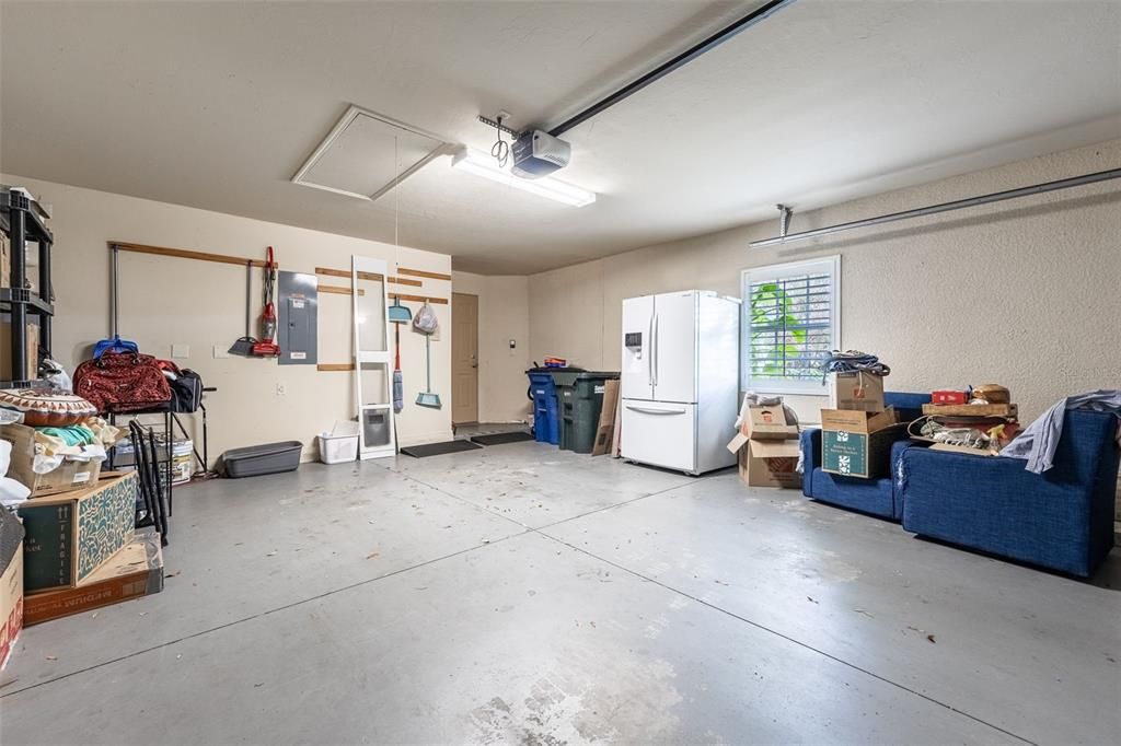 En Venta: $349,900 (2 camas, 2 baños, 1138 Pies cuadrados)