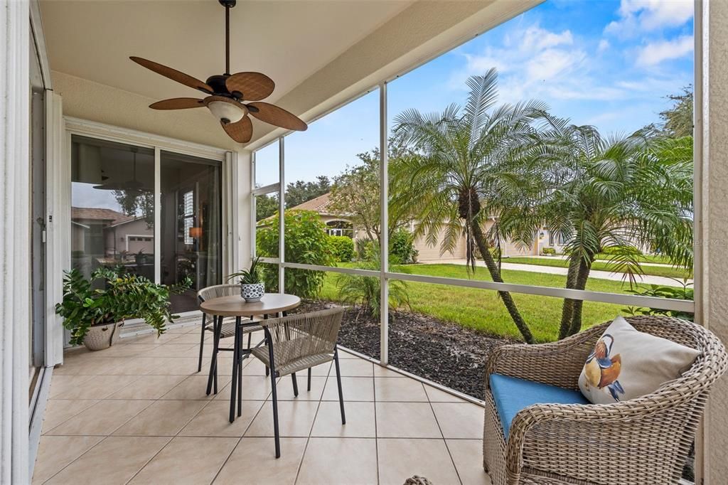 En Venta: $349,900 (2 camas, 2 baños, 1138 Pies cuadrados)