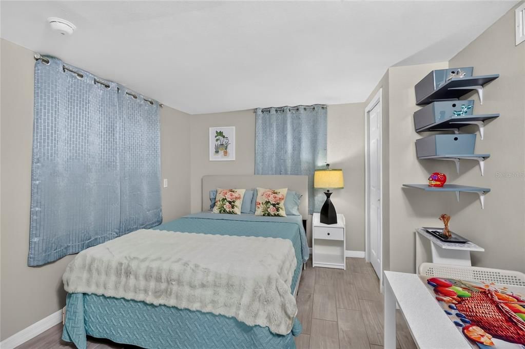 En Venta: $480,000 (4 camas, 3 baños, 1985 Pies cuadrados)