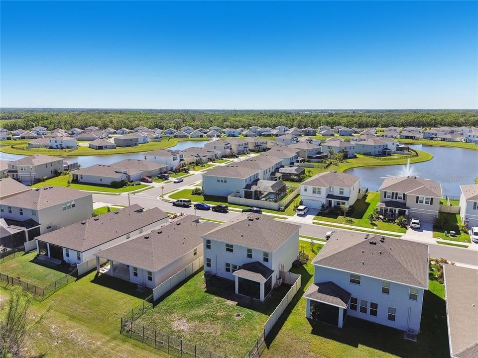 En Venta: $424,000 (4 camas, 3 baños, 2753 Pies cuadrados)