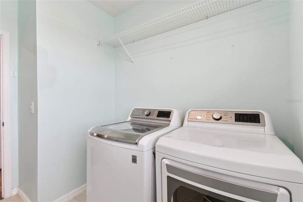 En Venta: $424,000 (4 camas, 3 baños, 2753 Pies cuadrados)