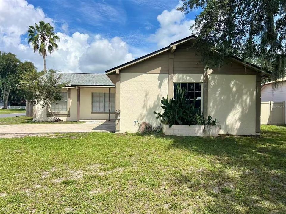 En Venta: $310,000 (3 camas, 2 baños, 1396 Pies cuadrados)