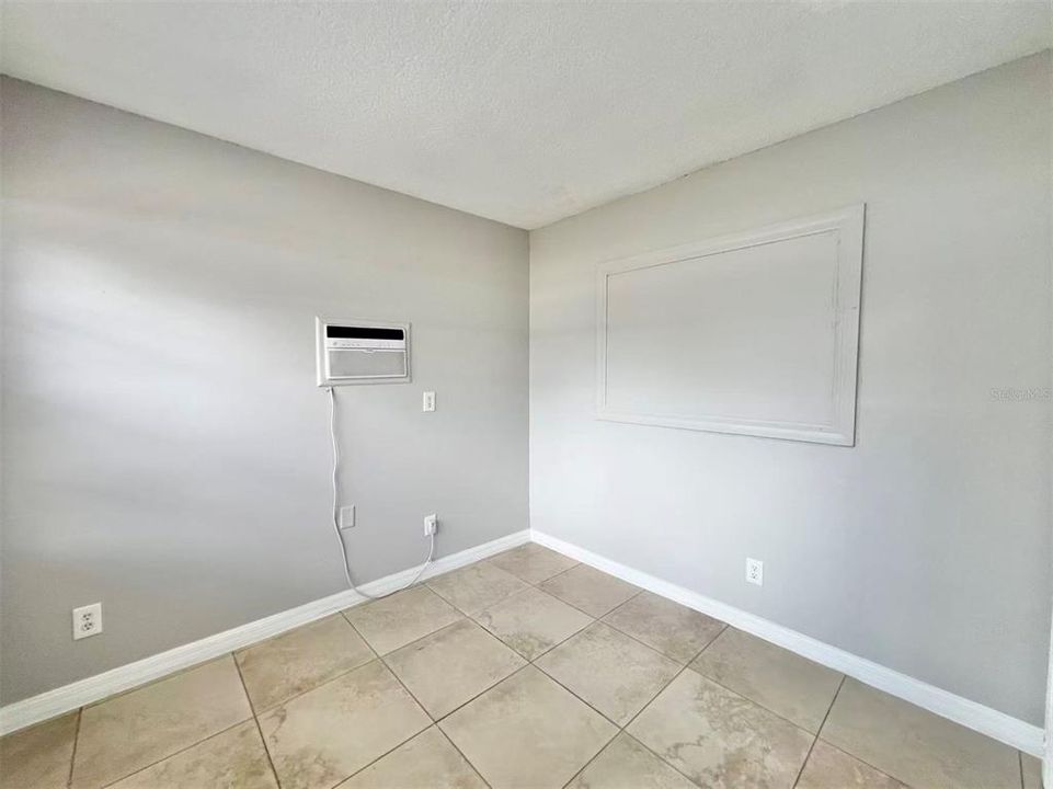 En Venta: $310,000 (3 camas, 2 baños, 1396 Pies cuadrados)