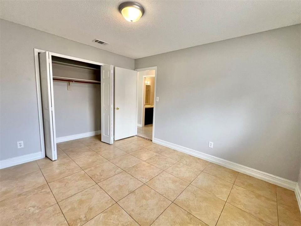 En Venta: $310,000 (3 camas, 2 baños, 1396 Pies cuadrados)