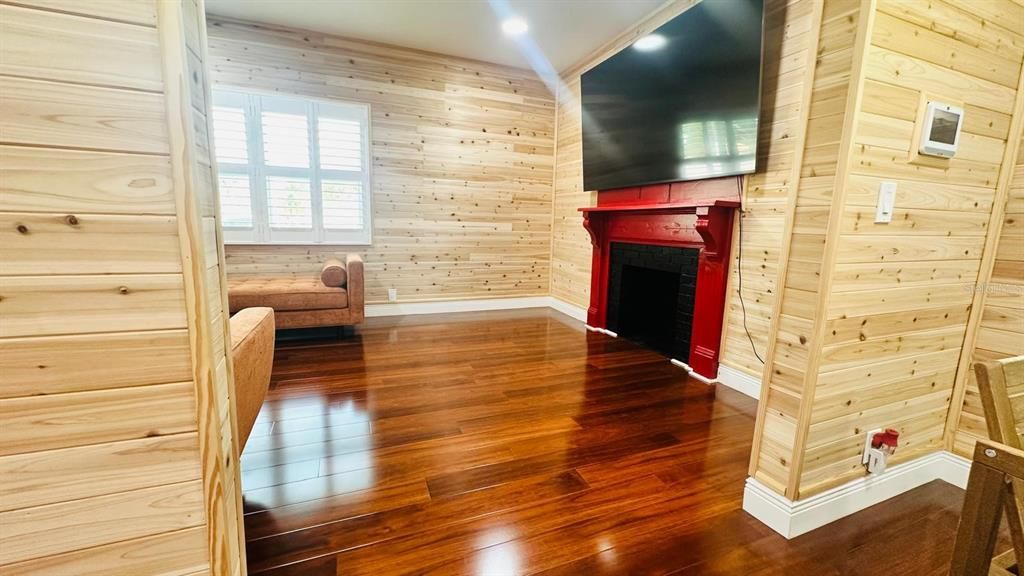 В аренду: $2,600 (3 спален, 1 ванн, 1537 Квадратных фут)
