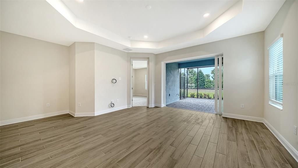 En Venta: $421,990 (2 camas, 2 baños, 1638 Pies cuadrados)