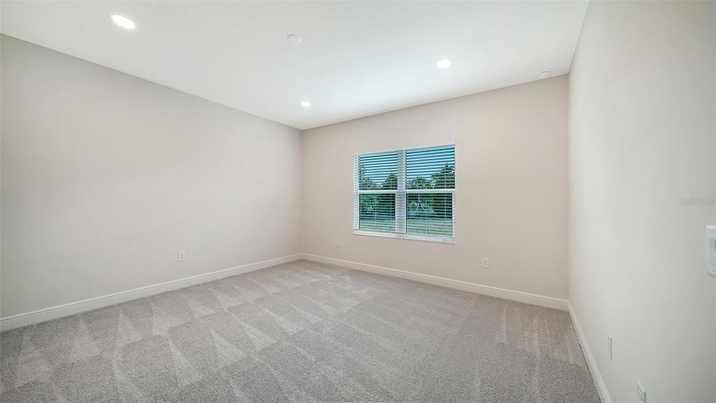 En Venta: $421,990 (2 camas, 2 baños, 1638 Pies cuadrados)