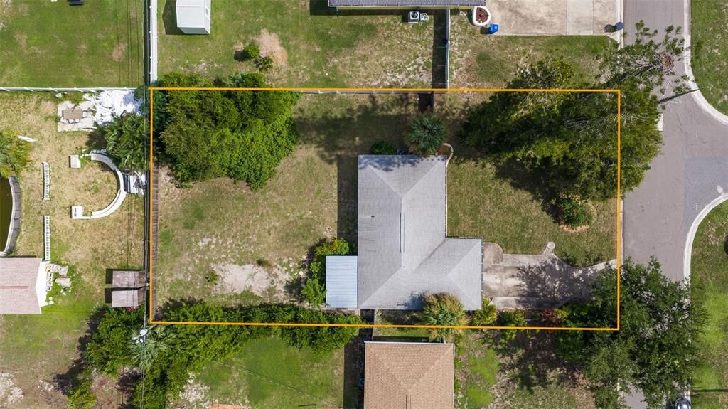 En Venta: $325,000 (2 camas, 1 baños, 911 Pies cuadrados)