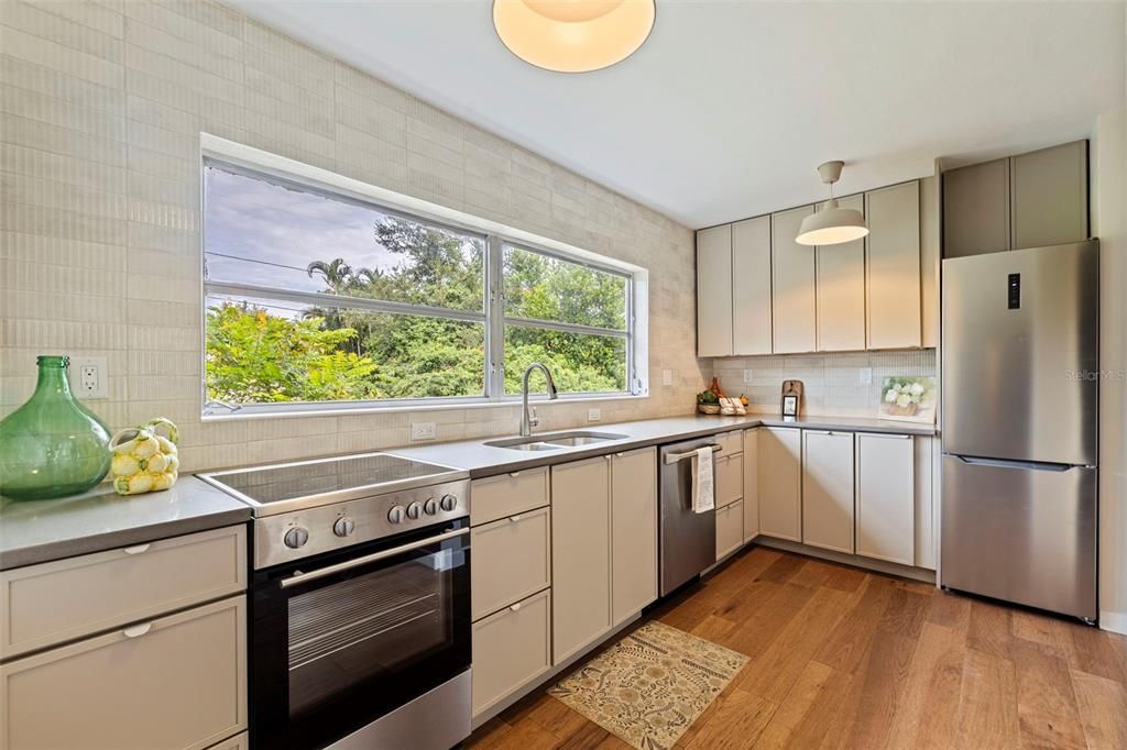 En Venta: $325,000 (2 camas, 1 baños, 911 Pies cuadrados)