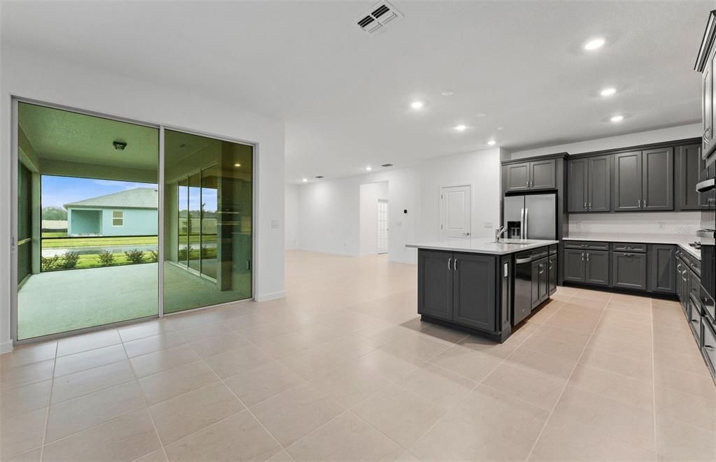 На продажу: $693,960 (5 спален, 4 ванн, 3758 Квадратных фут)