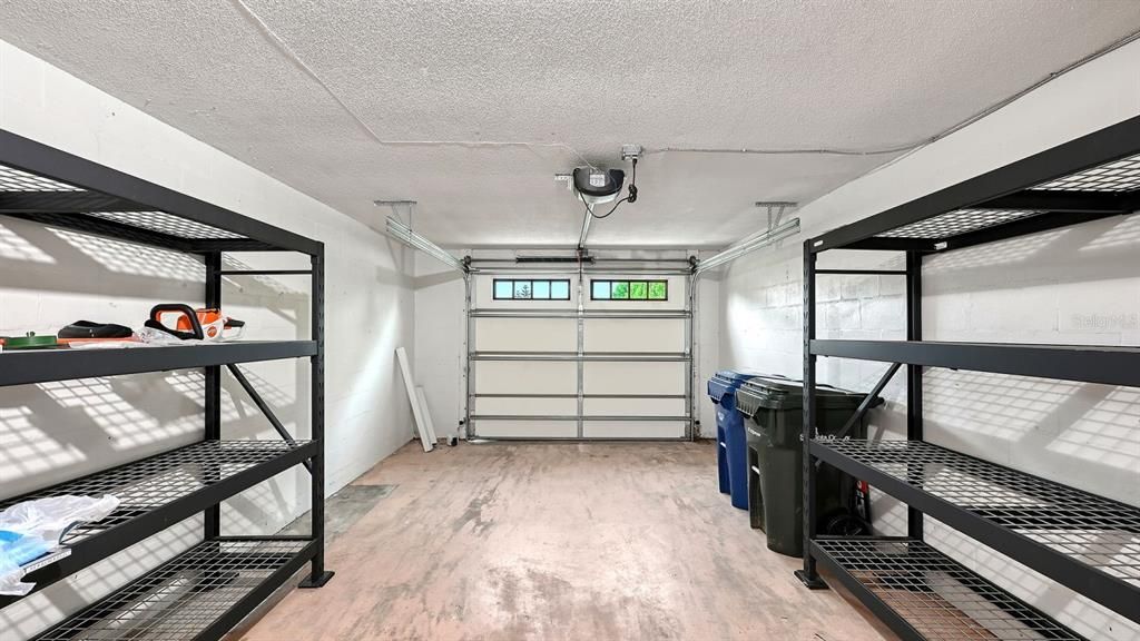 En Venta: $394,900 (2 camas, 2 baños, 1048 Pies cuadrados)