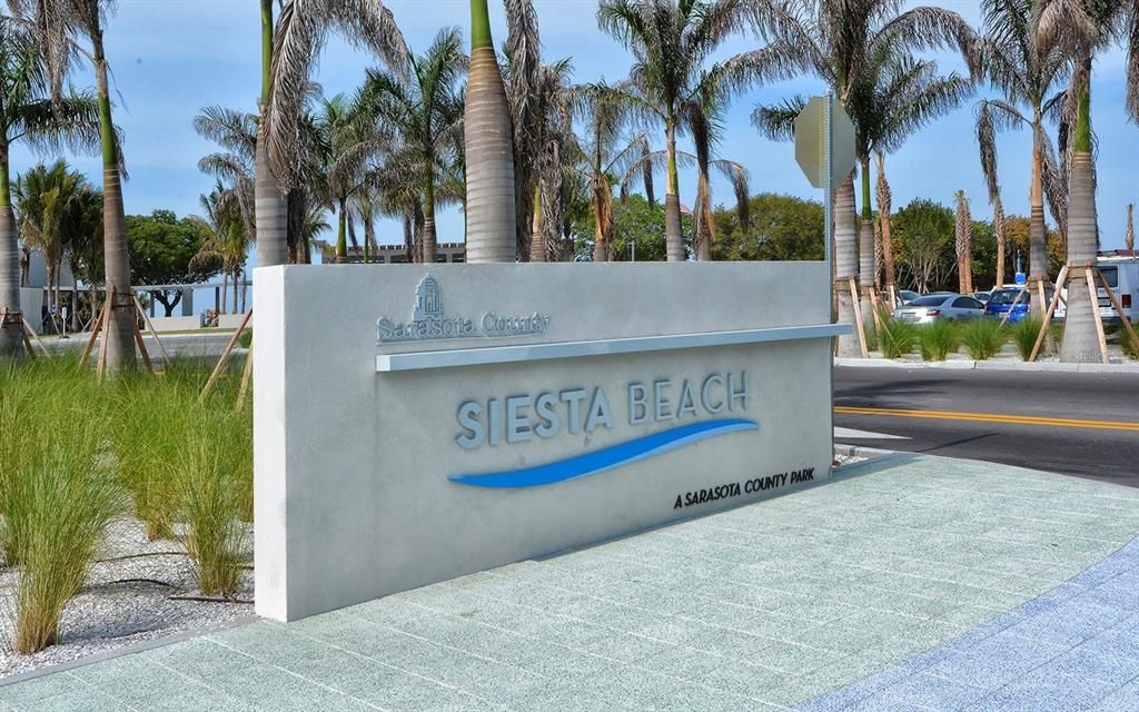 En Venta: $394,900 (2 camas, 2 baños, 1048 Pies cuadrados)