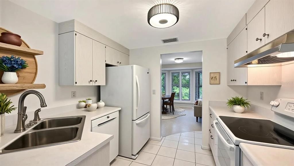 En Venta: $394,900 (2 camas, 2 baños, 1048 Pies cuadrados)