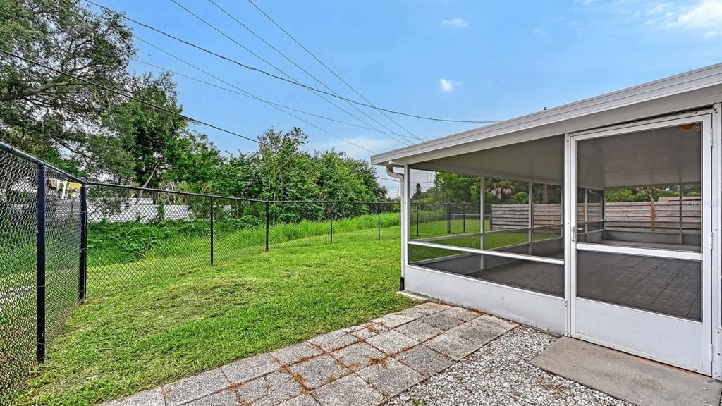 En Venta: $394,900 (2 camas, 2 baños, 1048 Pies cuadrados)