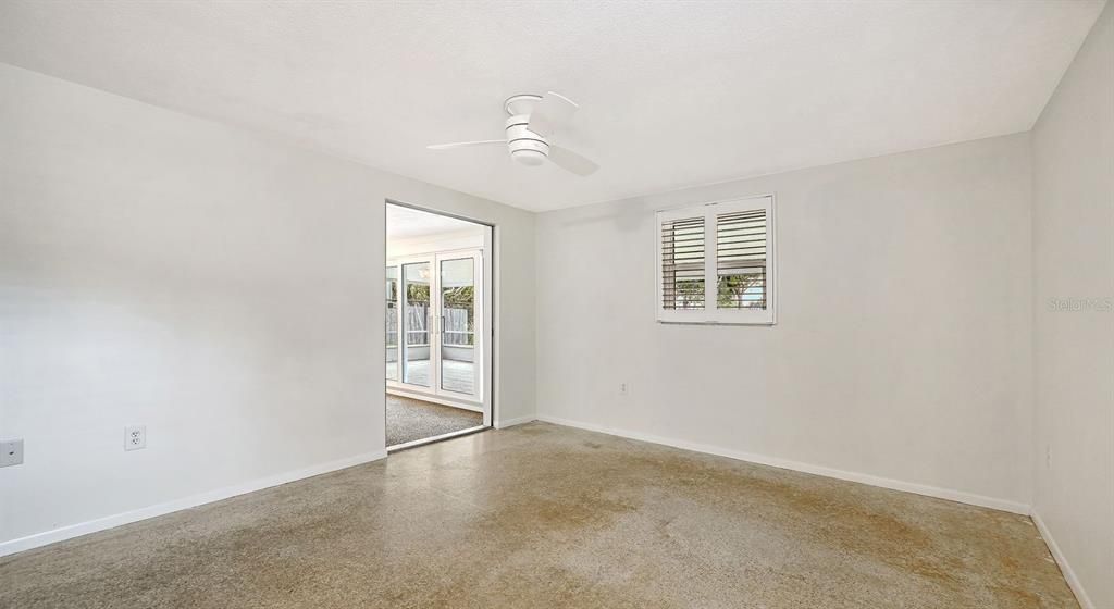 En Venta: $394,900 (2 camas, 2 baños, 1048 Pies cuadrados)