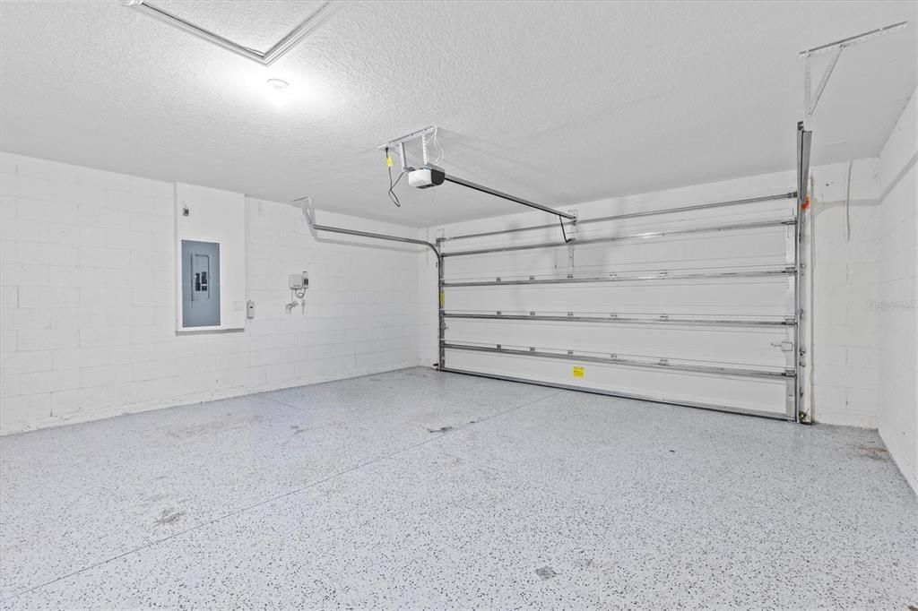 For Rent: $2,800 (4 beds, 2 baths, 1701 Square Feet)
