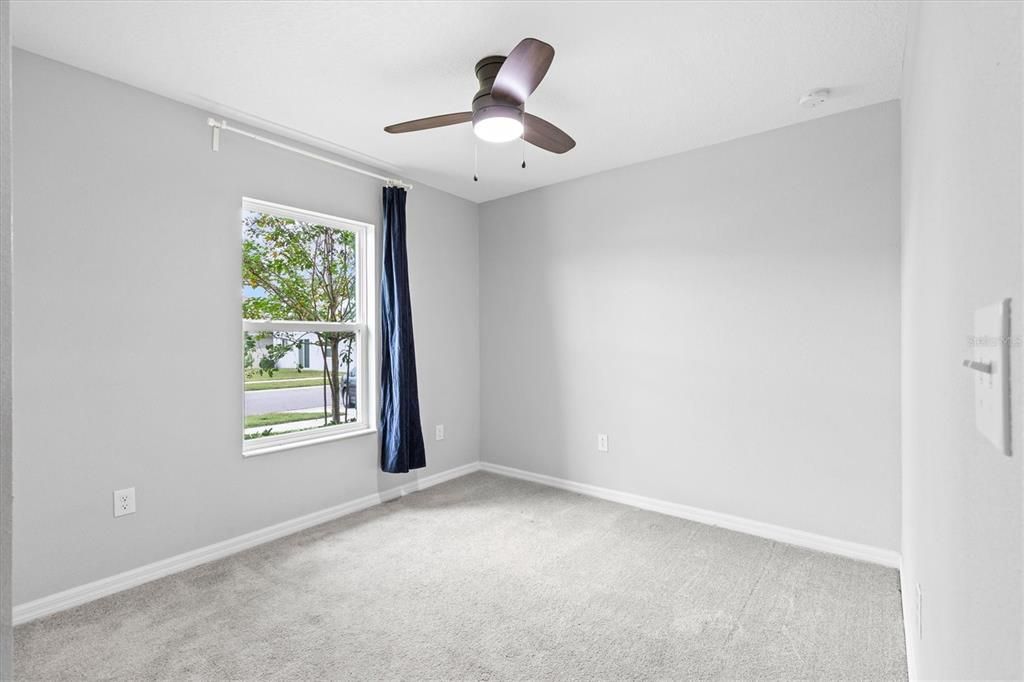 For Rent: $2,800 (4 beds, 2 baths, 1701 Square Feet)