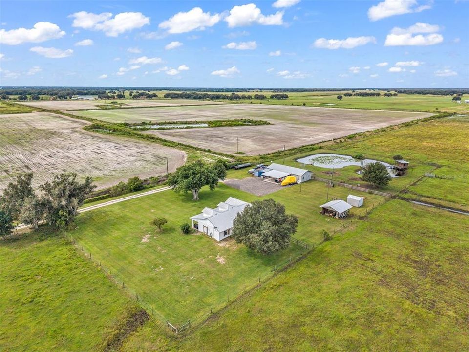 На продажу: $439,900 (2 спален, 2 ванн, 1536 Квадратных фут)