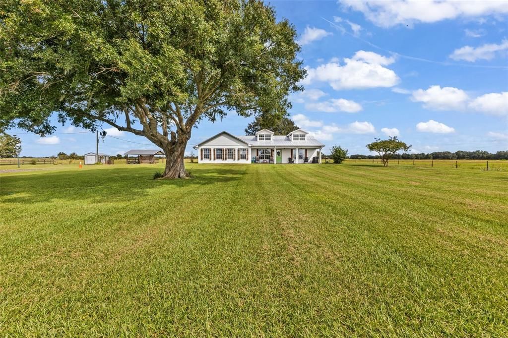 На продажу: $439,900 (2 спален, 2 ванн, 1536 Квадратных фут)