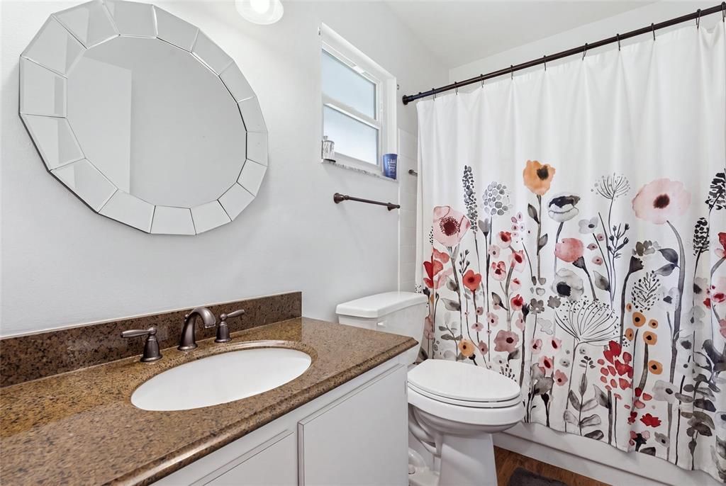 En Venta: $169,000 (2 camas, 2 baños, 1180 Pies cuadrados)
