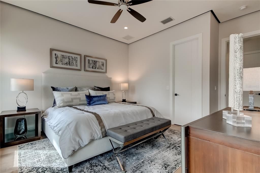 En Venta: $4,200,000 (5 camas, 4 baños, 5119 Pies cuadrados)
