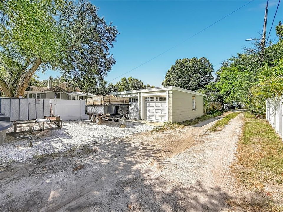 En Venta: $335,000 (3 camas, 2 baños, 1025 Pies cuadrados)