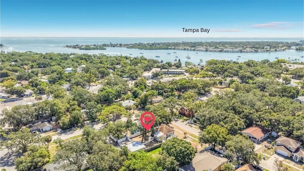 En Venta: $335,000 (3 camas, 2 baños, 1025 Pies cuadrados)