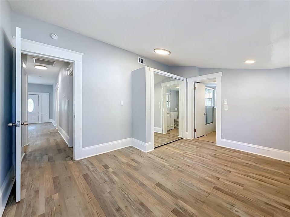 En Venta: $335,000 (3 camas, 2 baños, 1025 Pies cuadrados)