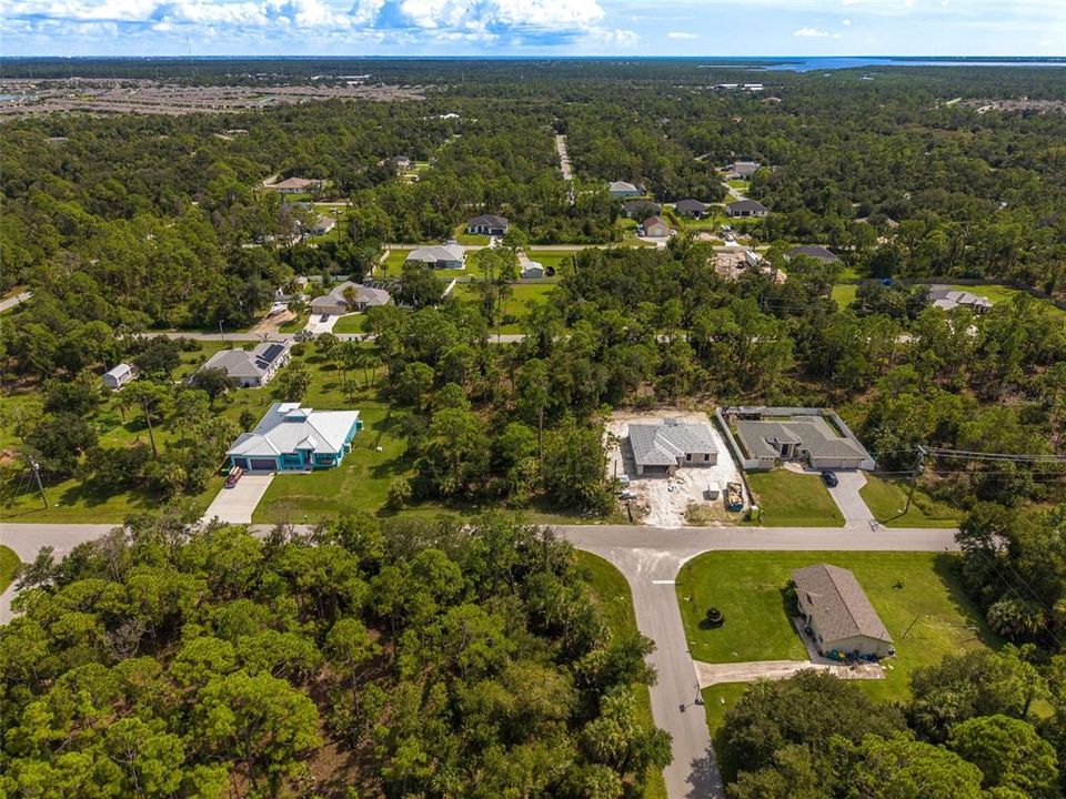 待售: $14,000 (0.23 acres)