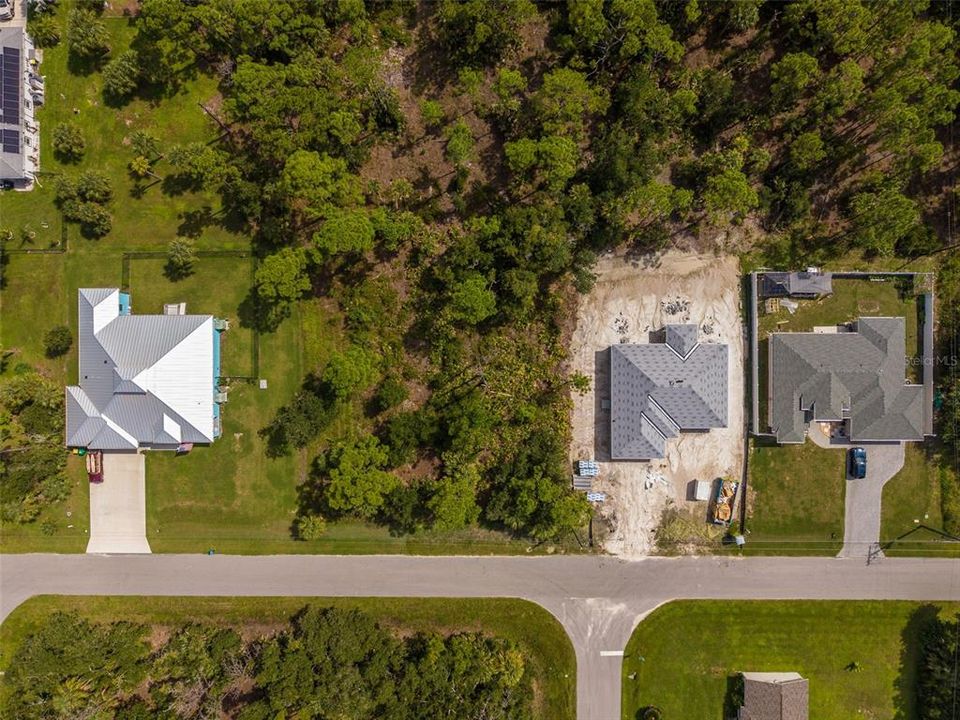 待售: $14,000 (0.23 acres)