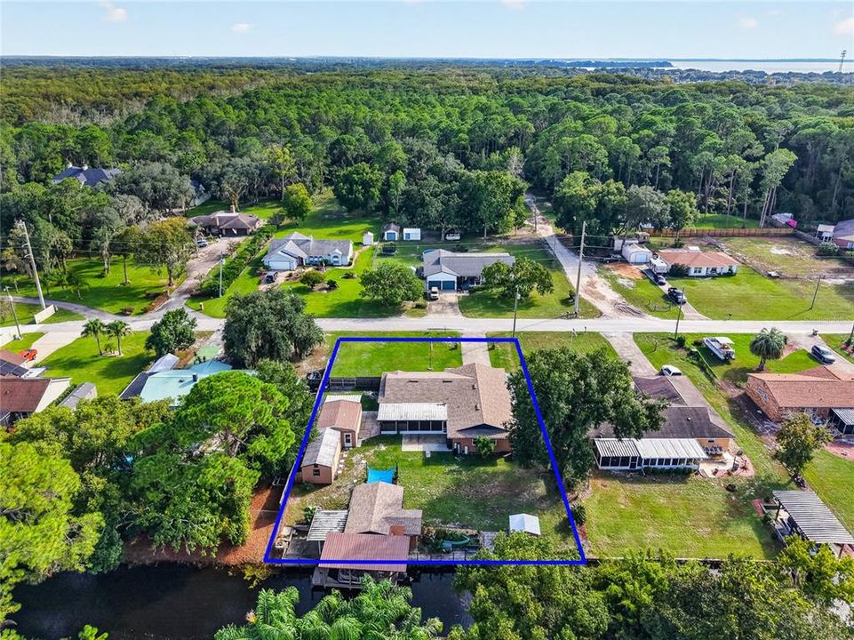 На продажу: $549,000 (4 спален, 3 ванн, 1727 Квадратных фут)