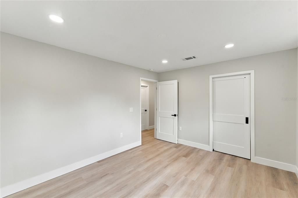 На продажу: $725,000 (4 спален, 2 ванн, 2326 Квадратных фут)