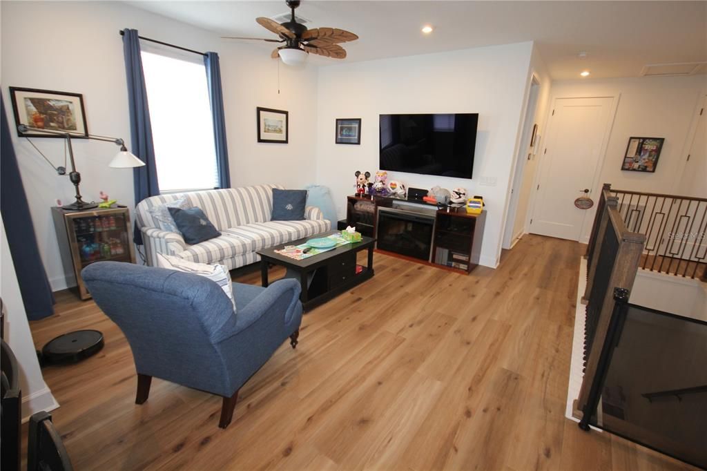 For Sale: $1,670,000 (4 beds, 3 baths, 3499 Square Feet)